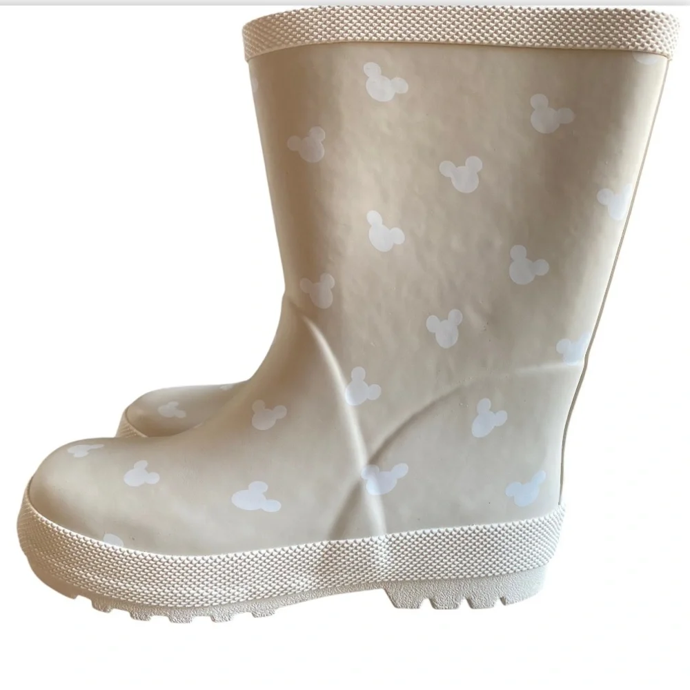 Brand New! Cream/ Neutral/White Mickey Mouse Pattern Rain Boots Size 1